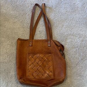 Elegant Tan Leather Tote Bag